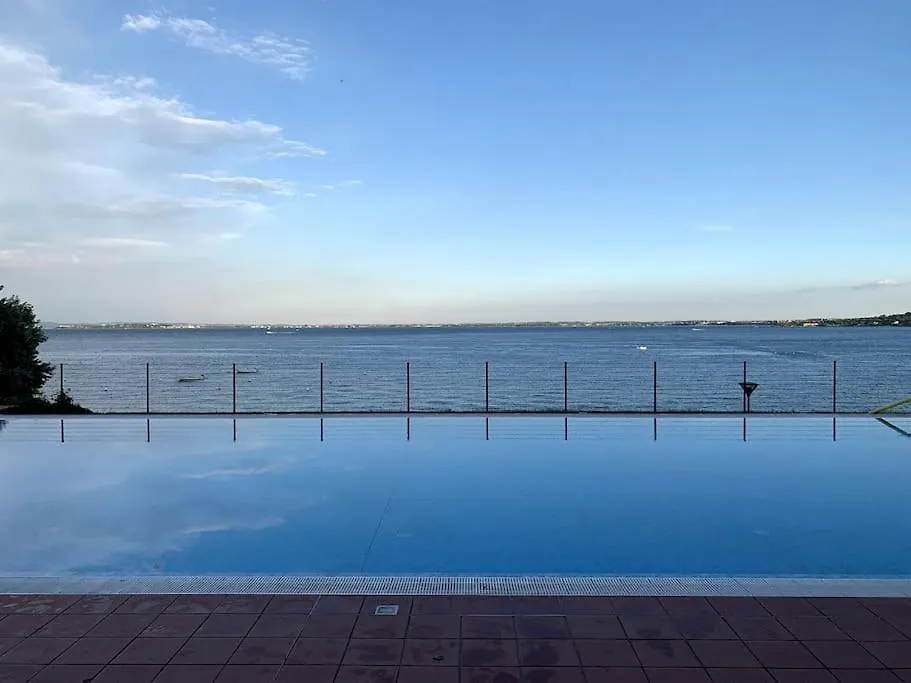 Lake View Apartment Padenghe sul Garda